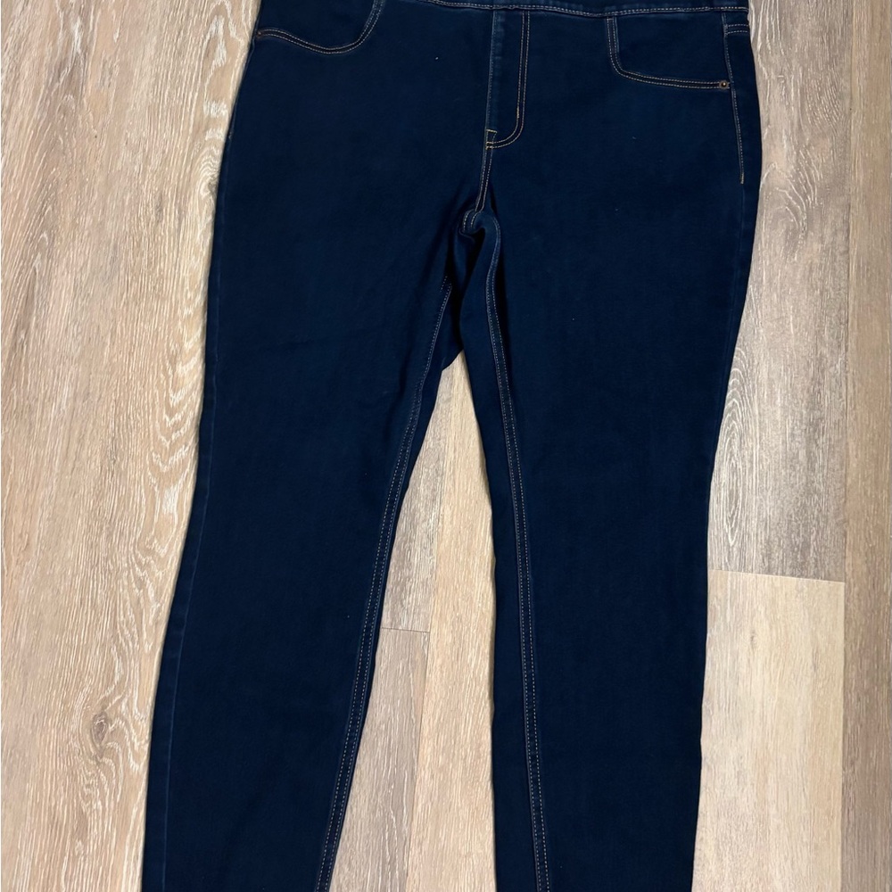 Stylish Indigo Women's Jeggings